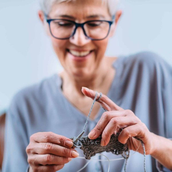 What Are the Effects of Continuous Positive Airway Pressure Therapy on Cognitive Function in Sleep Apnea Patients?